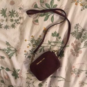 MICHAEL KORS: Saffiano Leather Crossbody